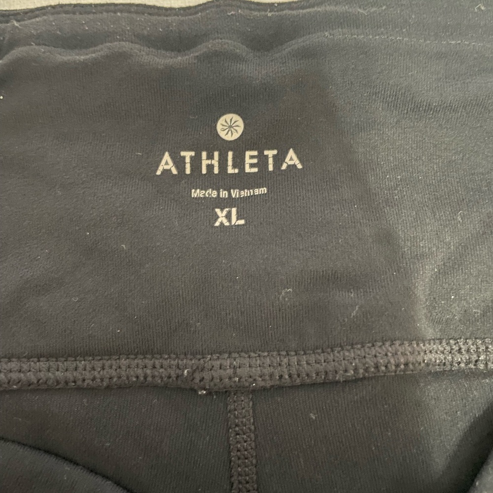 Athleta Relay Capri Leggings Women Size XL - Picture 3 of 7